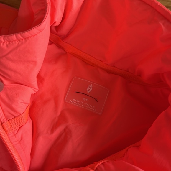 Free People Pipa Packable Puffer Size Small NWT - Picture 9 of 11